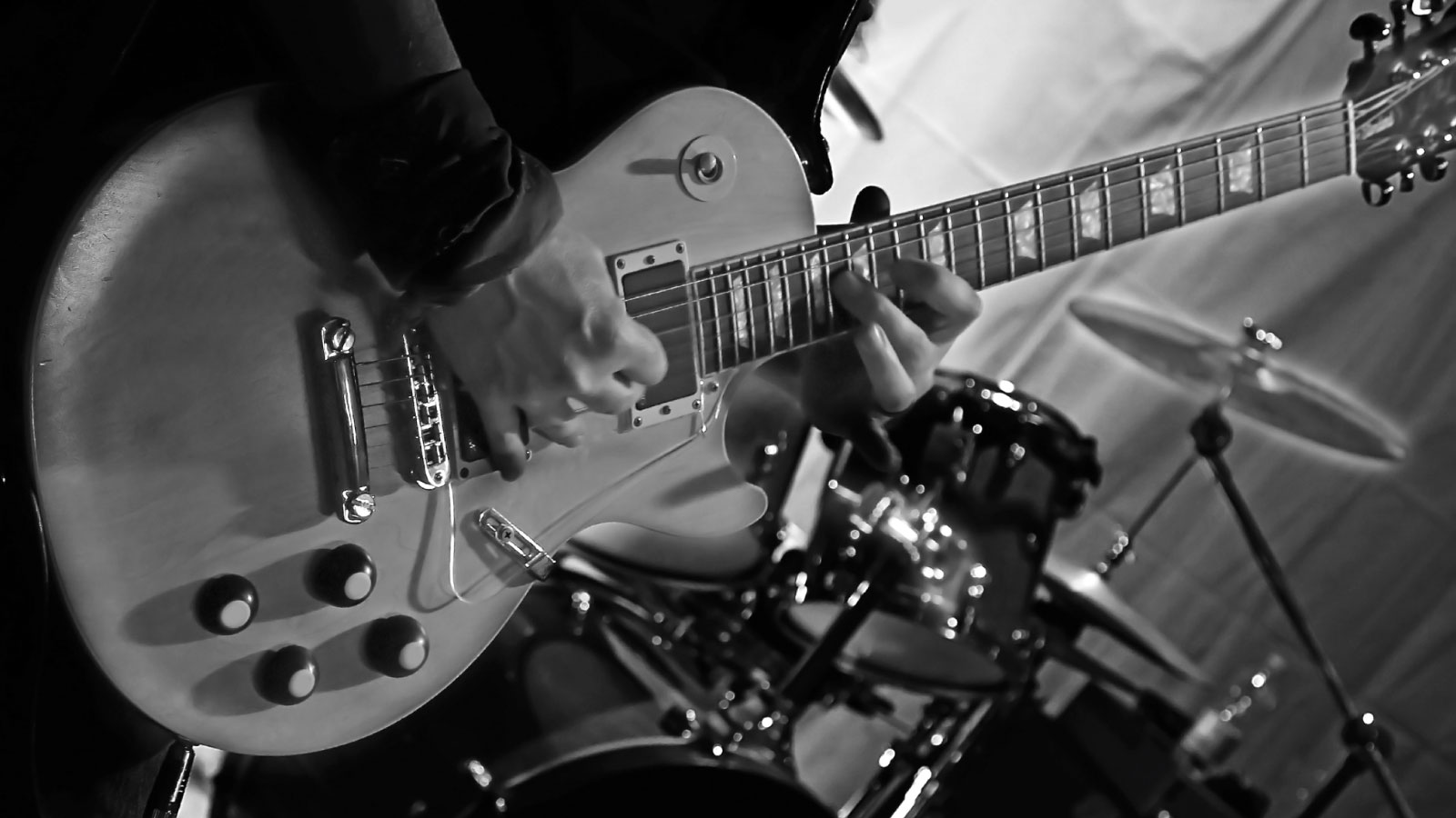 Rock musical instruments set