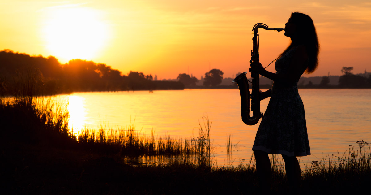 Playlist Romantic & Charming Saxophone